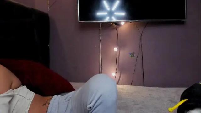 Image 10 of stefania_paz Stream on Chaturbate on 6 days ago