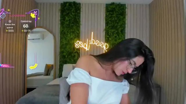 Image 4 of stefaniabrown Stream on Chaturbate on 11 days ago