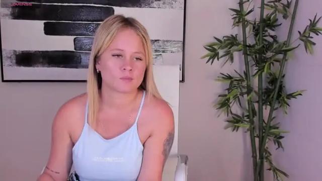 Image 10 of stefannny_ Stream on Chaturbate on 13 months ago