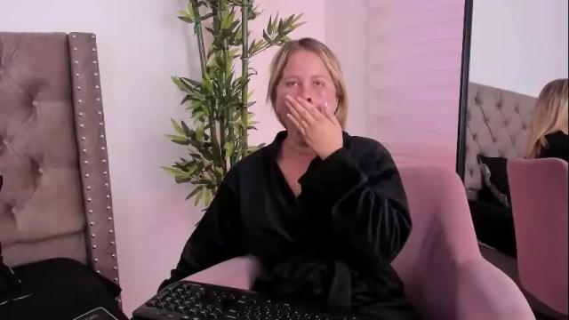 Image 7 of stefannny_ Stream on Chaturbate on 2 months ago