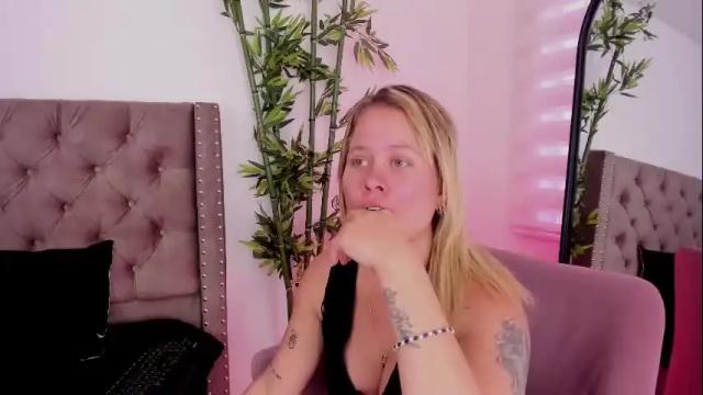 Image 4 of stefannny_ Stream on Chaturbate on 2 months ago