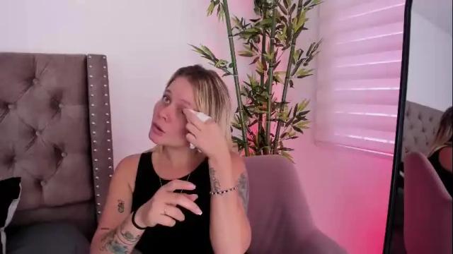 Image 4 of stefannny_ Stream on Chaturbate on 2 months ago