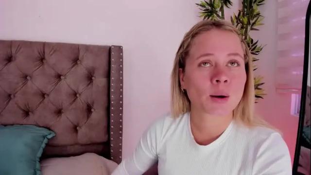 Image 2 of stefannny_ Stream on Chaturbate on 1 month ago