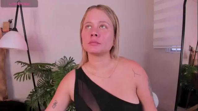 Image 2 of stefannny_ Stream on Chaturbate on 1 month ago