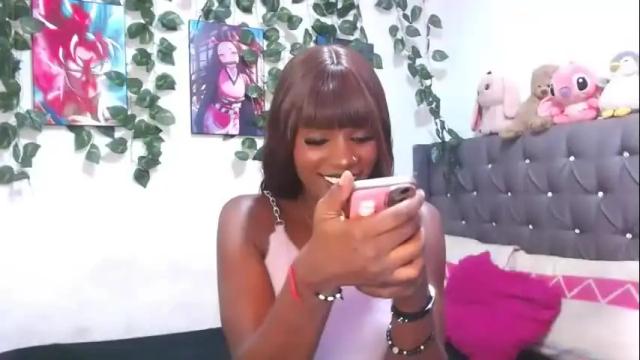 Image 3 of stefanny_2001 Stream on Chaturbate on 1 month ago