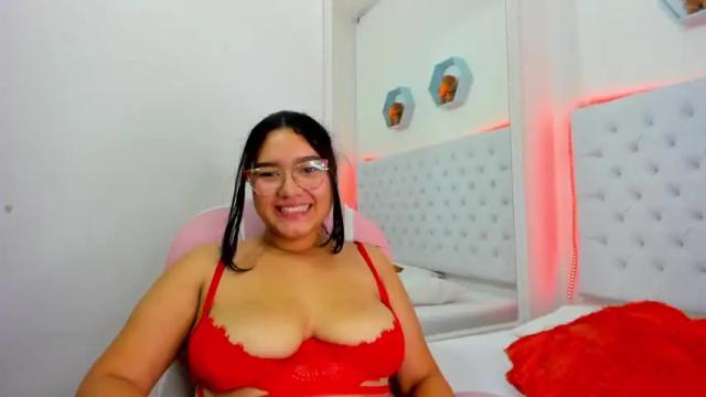 Image 11 of stefany_arias Stream on Chaturbate on 17 months ago