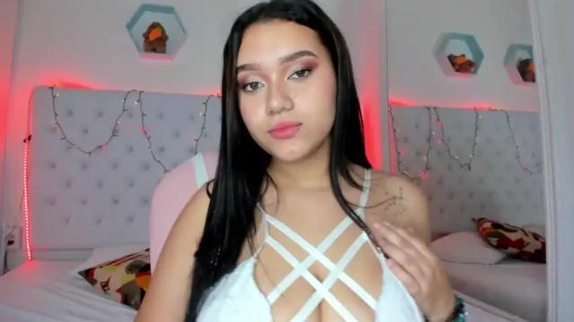 Image 12 of stefany_arias Stream on Chaturbate on 17 months ago