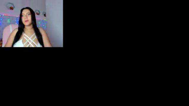 Image 2 of stefany_arias Stream on Chaturbate on 17 months ago