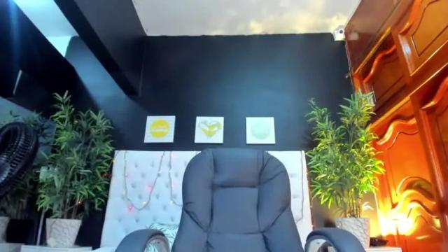 Image 2 of stefany_arias Stream on Chaturbate on 13 months ago