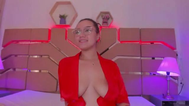 Image 4 of stefany_arias Stream on Chaturbate on 13 months ago