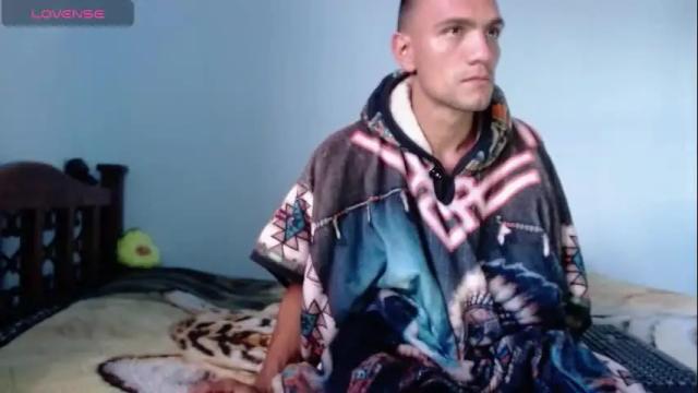 Image 2 of stefany_pablo1 Stream on Chaturbate on 8 days ago