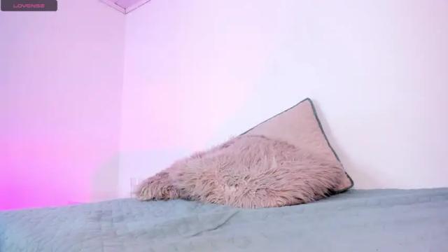 Image 12 of stefany_soto_ Stream on Chaturbate on 15 months ago