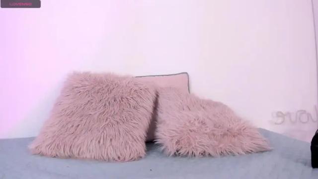 Image 4 of stefany_soto_ Stream on Chaturbate on 15 months ago
