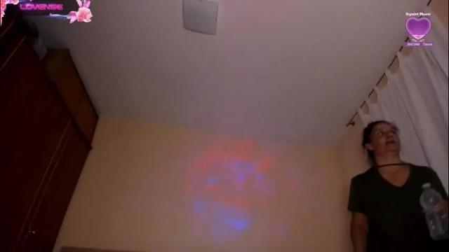 Image 2 of stefanyhotmilf Stream on Chaturbate on 1 month ago