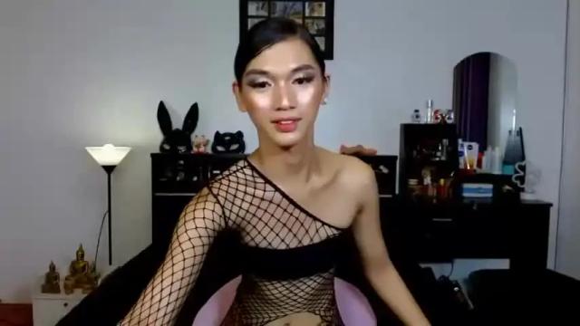 Image 12 of steffani_deluxe Stream on Chaturbate on 13 months ago