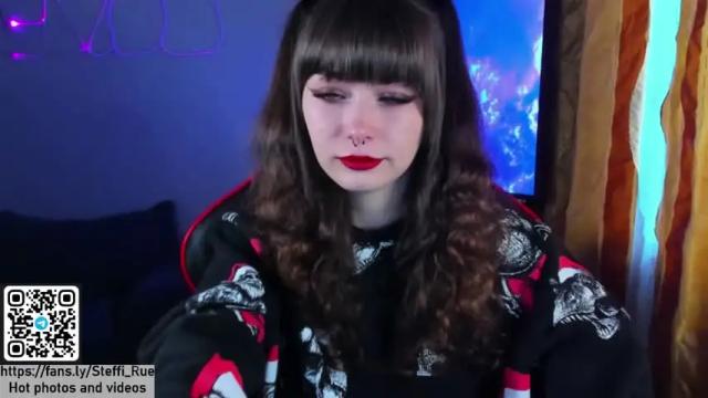 Image 4 of steffi_rue Stream on Chaturbate on 17 months ago