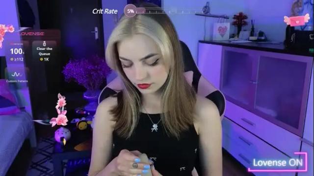 Image 2 of steficutie Stream on Chaturbate on 1 month ago