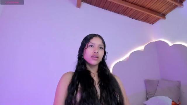 Image 4 of stefiechristen2 Stream on Chaturbate on 16 months ago