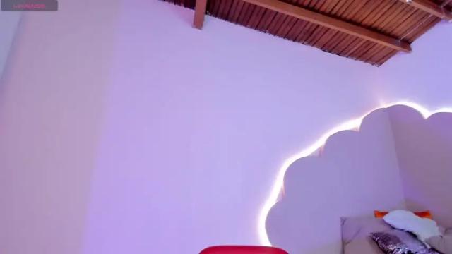 Image 11 of stefiechristen2 Stream on Chaturbate on 15 months ago