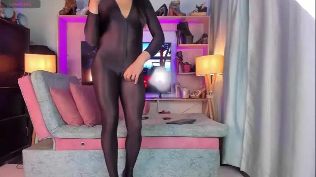 Image 6 of stefiqueen_11_ Stream on Chaturbate on 2 days ago