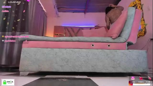 Thumbnail 3, stefiqueen_11_'s Stream at Chaturbate, 2 months ago