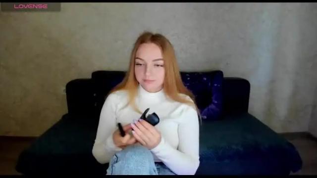 Image 10 of stella__cox Stream on Chaturbate on 13 months ago