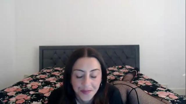 Image 3 of stella_john Stream on Chaturbate on 21 days ago
