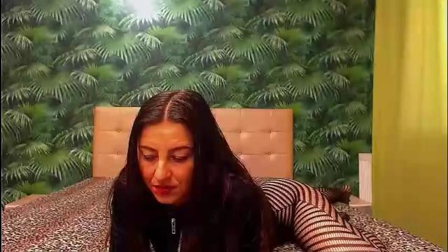 Image 12 of stella_john Stream on Chaturbate on 27 days ago