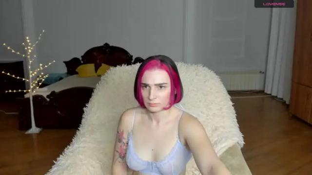 Image 10 of stella_plazza Stream on Chaturbate on 13 months ago