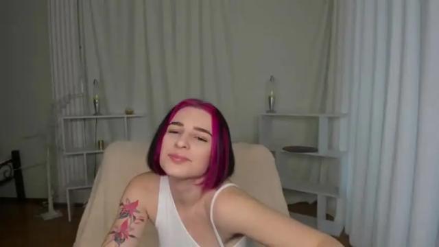 Image 4 of stella_plazza Stream on Chaturbate on 13 months ago