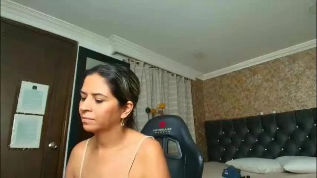 Thumbnail 1, stella_xue's Stream at Chaturbate, 2 months ago