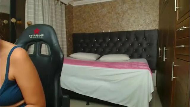 Image 11 of stella_xue Stream on Chaturbate on 2 months ago