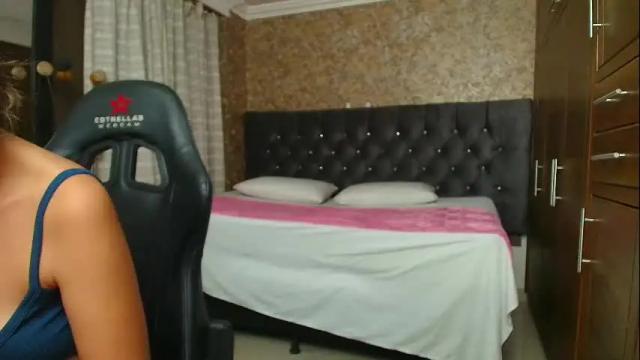 Image 12 of stella_xue Stream on Chaturbate on 2 months ago