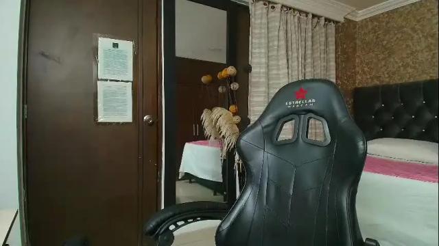 Image 10 of stella_xue Stream on Chaturbate on 1 month ago