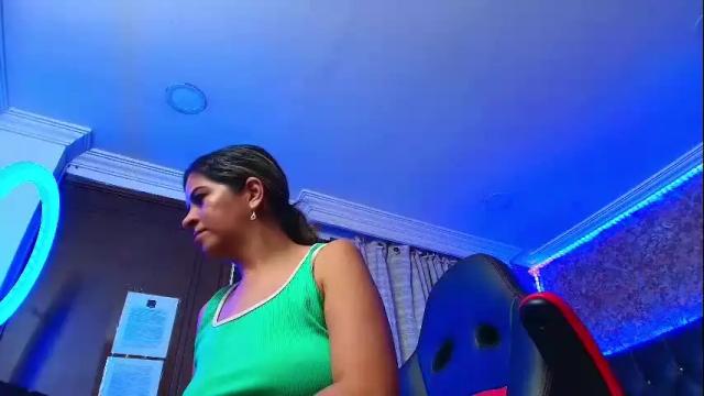 Image 12 of stella_xue Stream on Chaturbate on 1 month ago