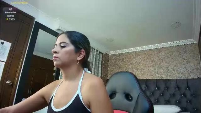 Image 3 of stella_xue Stream on Chaturbate on 2 days ago