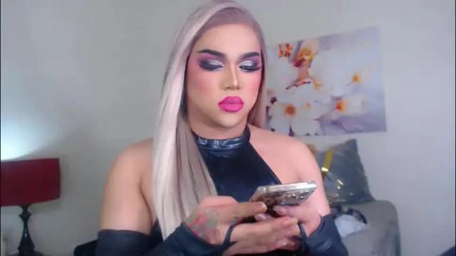 Image 2 of stellagrayts Stream on Chaturbate on 2 months ago