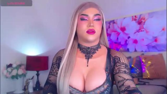 Image 7 of stellagrayts Stream on Chaturbate on 25 days ago