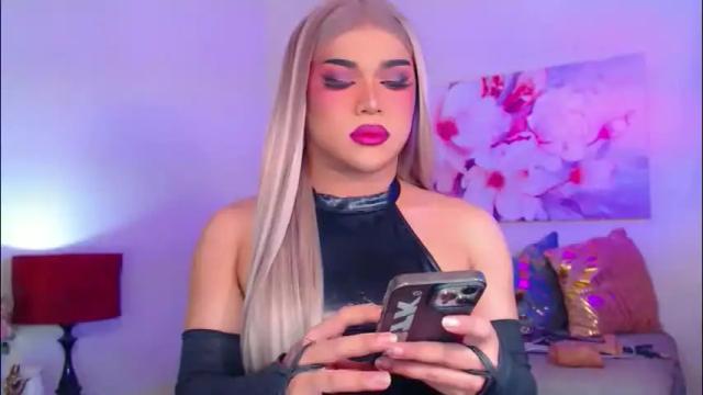 Image 4 of stellagrayts Stream on Chaturbate on 4 days ago