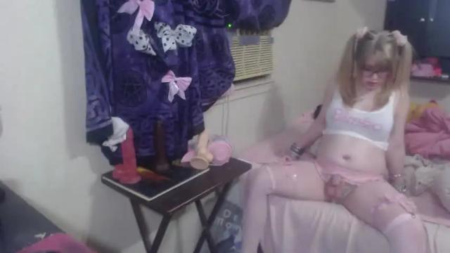 Image 3 of stellalocke Stream on Chaturbate on 22 months ago