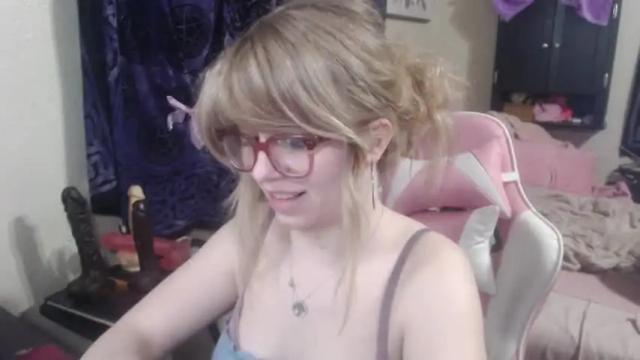 Image 2 of stellalocke Stream on Chaturbate on 20 months ago