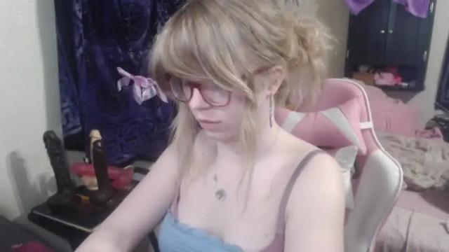 Image 3 of stellalocke Stream on Chaturbate on 20 months ago