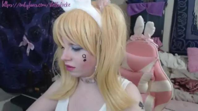 Image 8 of stellalocke Stream on Chaturbate on 15 months ago