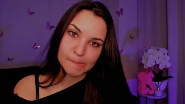 Image 3 of stellamayer Stream on Chaturbate on 15 months ago