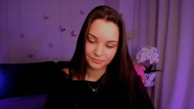 Image 3 of stellamayer Stream on Chaturbate on 14 months ago