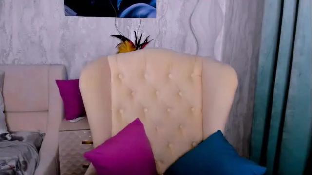 Image 2 of stellamoorre Stream on Chaturbate on 1 month ago