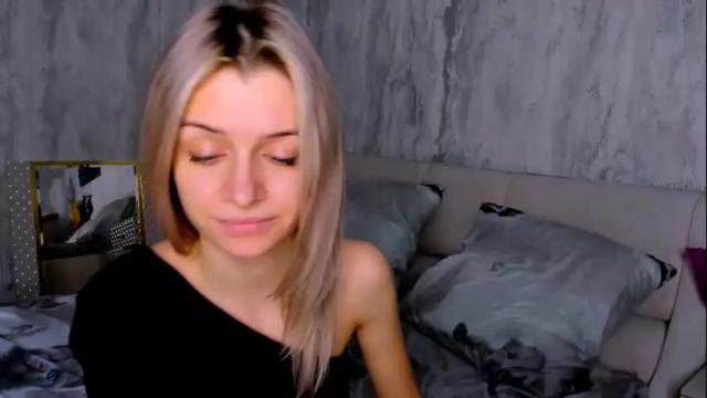 Image 7 of stellamoorre Stream on Chaturbate on 1 month ago