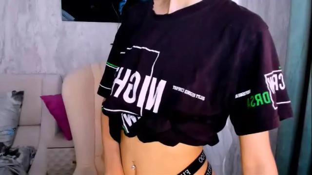 Image 11 of stellamoorre Stream on Chaturbate on 22 days ago