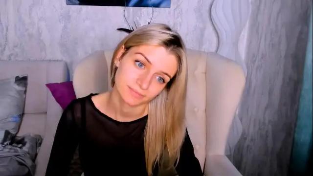 Image 7 of stellamoorre Stream on Chaturbate on 21 days ago