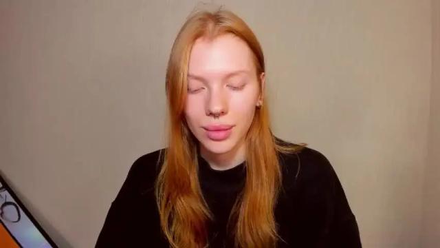 Image 3 of stellaswen Stream on Chaturbate on 15 months ago